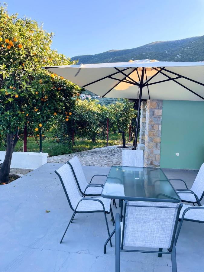 הוילה Epidaurus Citrus Garden מראה חיצוני תמונה